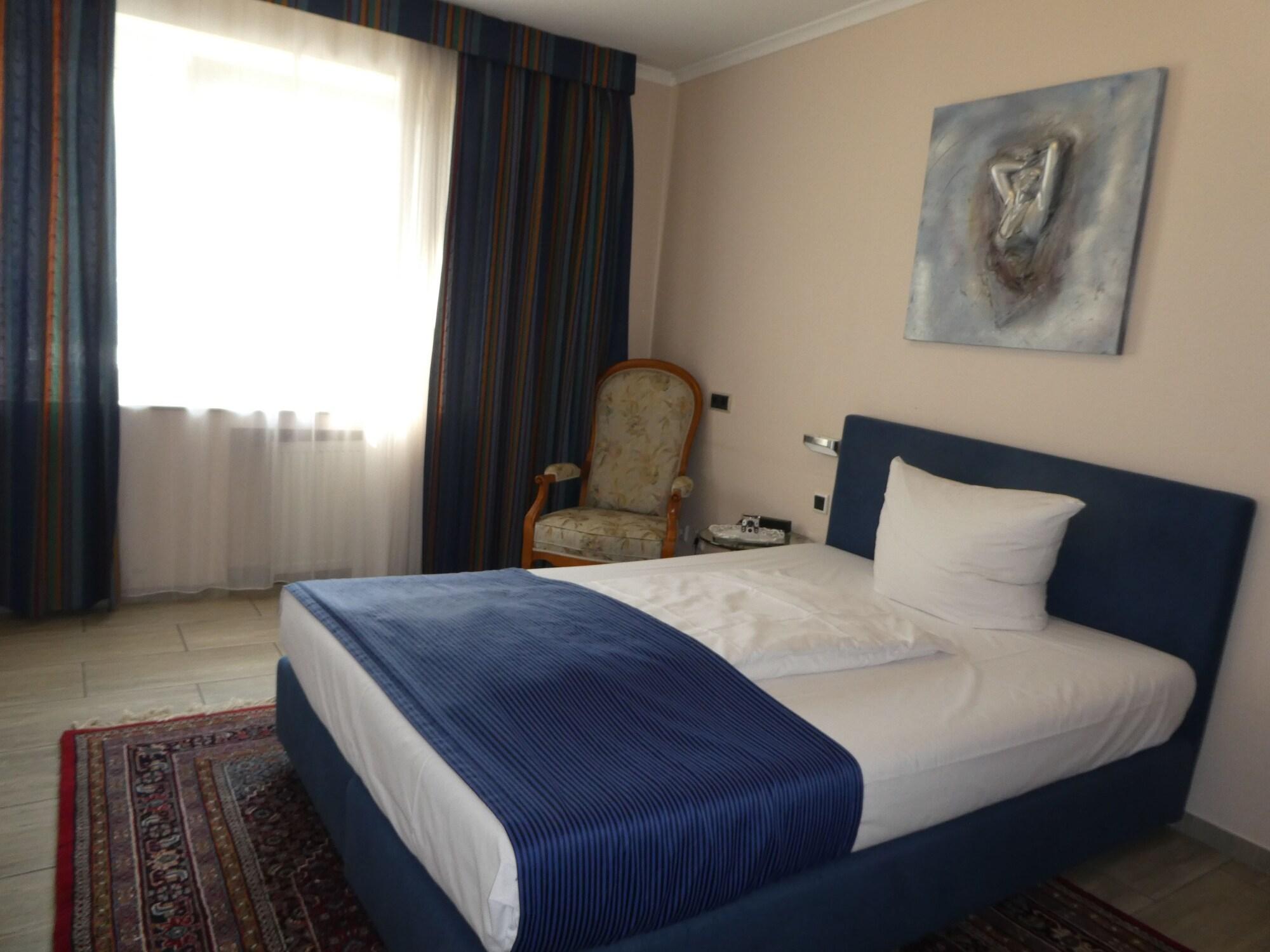 Hotel Terminus Дюссельдорф Екстер'єр фото